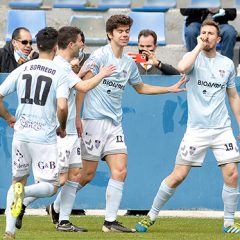 Gimnástica Segoviana: tres goles que mantienen vivo al equipo ante el Móstoles (0-3)
