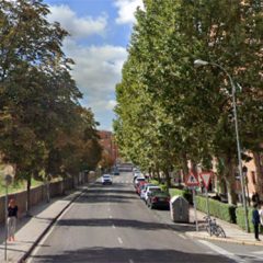 La carretera de Villacastín limitará la velocidad a 30 km/h y sumará badenes e iluminación