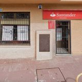 Atracan la oficina del Banco de Santander en San Cristobal de Segovia