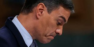 Sánchez amaga con dimitir y acerca al país a nuevas elecciones