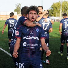 La Gimnástica salva un punto en el último suspiro del partido en Coria