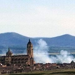 El humo por incendios de “pelusa” genera alarma en Segovia