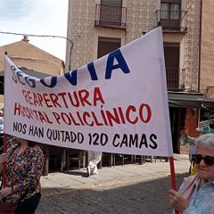 Medio millar de manifestantes por la sanidad pública en Segovia