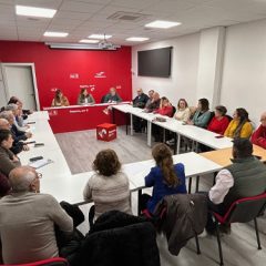 PSOE reúne a 13 asociaciones vecinales para escuchar sus demandas