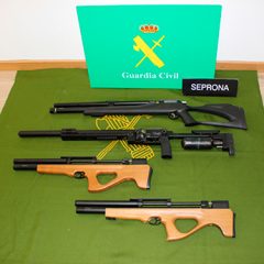 Intervenidas cuatro armas de aire comprimido cuando se disparaban en Zamarramala