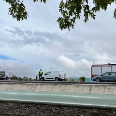 Dos heridos, uno de ellos grave, tras colisionar dos vehículos en Parque Robledo