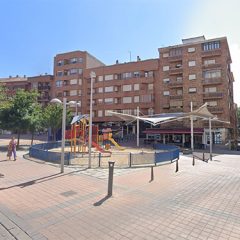 Un niño queda atrapado en un columpio en José Zorrilla