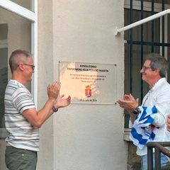 Torrecaballeros rinde homenaje al enfermero Félix Yubero