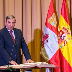 Sanz Merino toma posesión como miembro del Ejecutivo autonómico