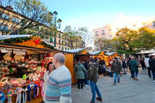 VOX pide explicaciones por “la exclusión del comercio local” del mercado navideño
