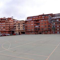 Dos jovenes heridos tras recibir varios disparos de perdigones en las pistas de Puente Hierro