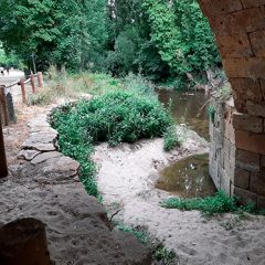 IU reclama la retirada de arena acumulada en el puente de San Marcos