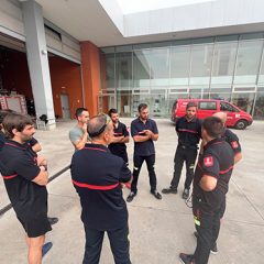 El Ayuntamiento desplaza a seis bomberos a los incendios en León