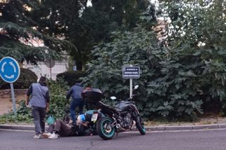 Un herido tras chocar en patinete en la glorieta Dionisio Duque