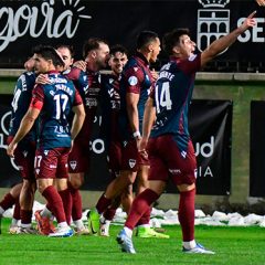 La Segoviana gana el derbi al Ávila y se afianza en la zona de promoción