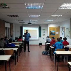 “Queremos docentes ya”: alumnos de la escuela forestal de Coca protestan por la falta de profesorado