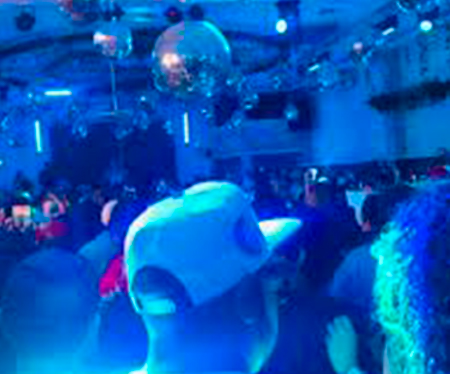 Detenido tras apuñalar siete veces a un joven en la Disco Latin Palace