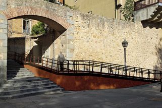 La rampa de la calle de la Luna será una realidad este invierno