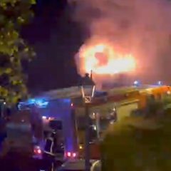 Explosión de una bombona arrasa una autocaravana en San Lorenzo