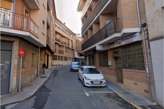 Vecinos de Santa Eulalia exigen actuar ante un local utilizado como piso ilegal