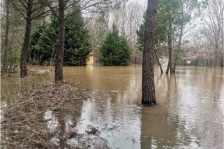 La crecida del Cega deja problemas de abastecimiento en Fuentepelayo