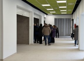 El Mercado de Los Huertos recibe a una decena de interesados