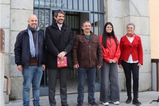 Urtasun reafirma en Segovia el apoyo del Ministerio de Cultura a Titirimundi