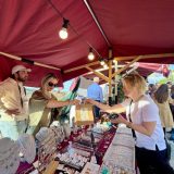 El Mercado Romano se despide con 20.000 visitantes y el respaldo del comercio local