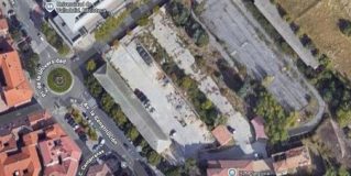 IU al PP: “El Regimiento es para vivienda protegida, no para autobuses turísticos”