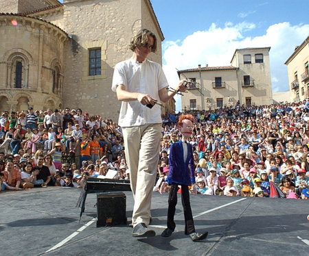 Titirimundi cumple 40 años en mayo con más de 300 funciones