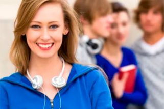 La chica de las doce y media