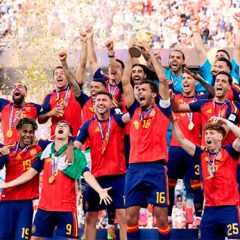 Campeones del mundo: dos estrellas y un eclipse